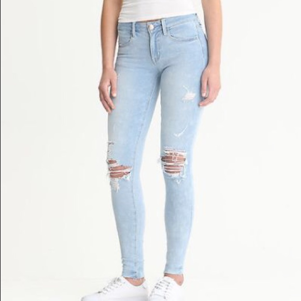 LAST ONE American Eagle Light Wash Skinny Jeggings